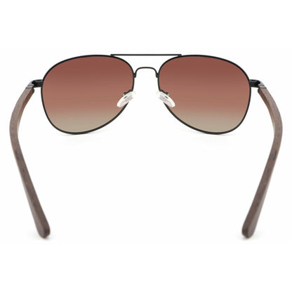 Holz-Sonnenbrille Apollo Black mit Ebenholz-Bügeln, schwarzer Fassung und braunen Gläsern, von hinten mit geöffneten Holzbügeln